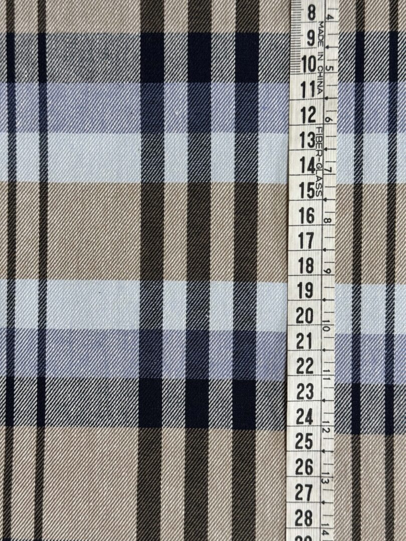 TECIDO ROMA XADREZ - DES 15 - VARIANTE 3 4 TECIDO ROMA XADREZ - DES 15 - VARIANTE 3 - Imagem 4