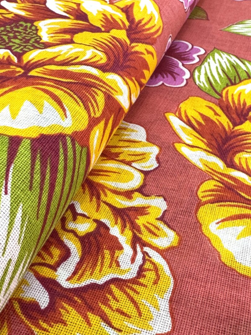 TECIDO CHITAO FUNDO LARANJA 1 TECIDO CHITAO FUNDO LARANJA